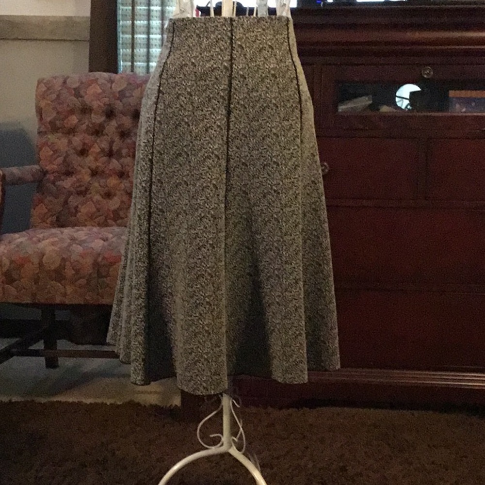 Avenue Charcoal Skirt